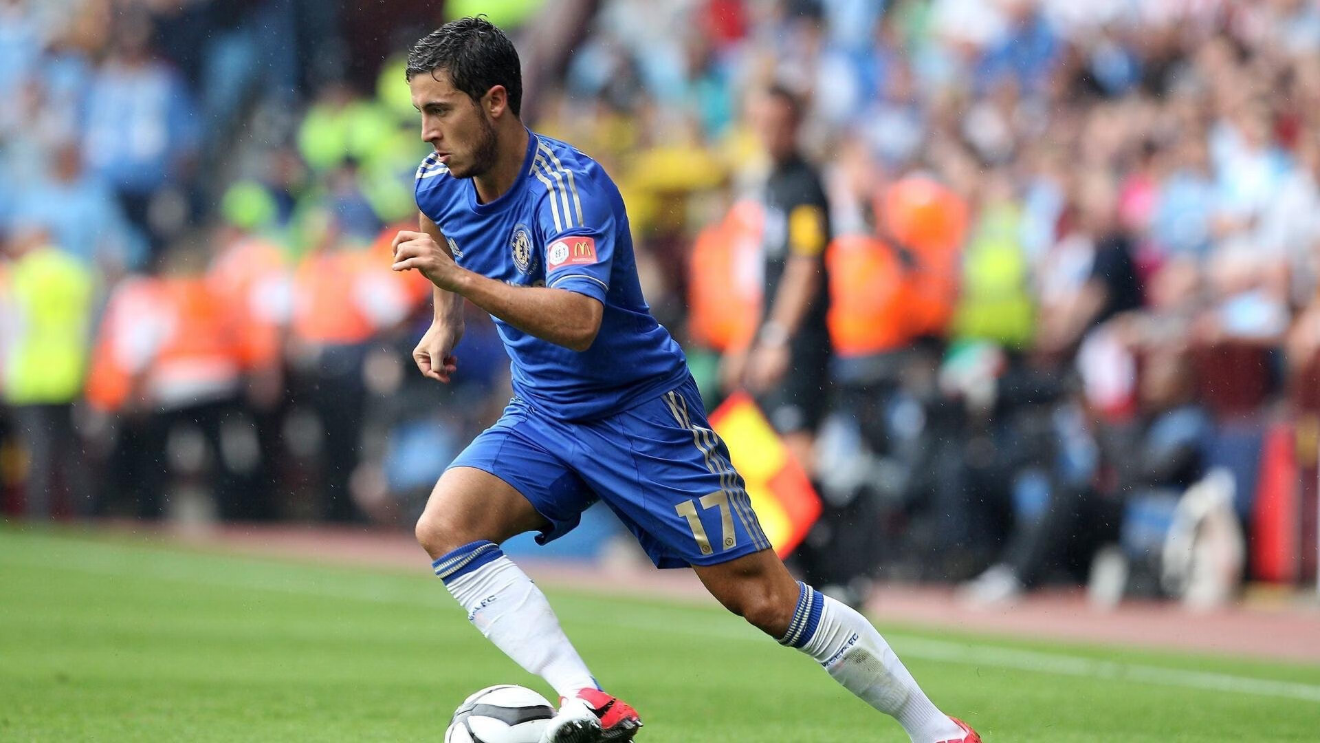 特色足球文化馆在多个城市落成，成为城市文化的新名片，足球文化设计大赛